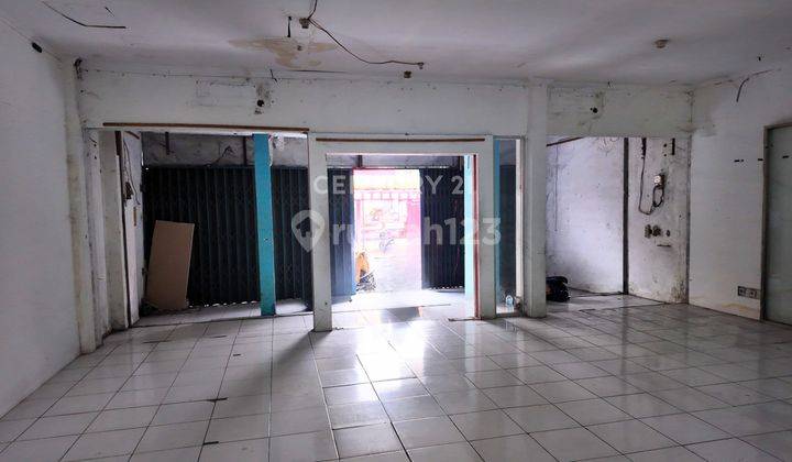 Ruko 2 Lt 200 M Dari Pasar Condongcatur Cocok Untuk Segala Usaha