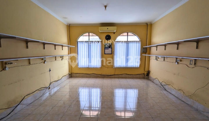 2-Storey Shop House on Candi Gebang Street, Wedomartani, Suitable for Business 2-Storey Shop House on Candi Gebang Street, Wedomartani, Suitable for Business