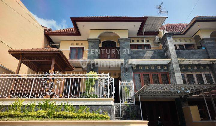 Rumah Dua Lantai Siap Dengan Full Furnished 1