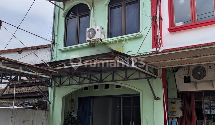 2-Storey Shop House on Candi Gebang Street, Wedomartani, Suitable for Business 2-Storey Shop House on Candi Gebang Street, Wedomartani, Suitable for Business