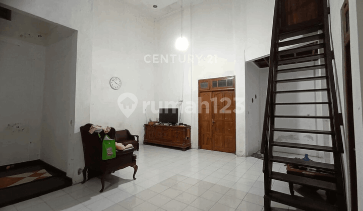 Rumah Keluarga Ideal Dengan 4 KT Dan 3 KM Di Condongcatur 2