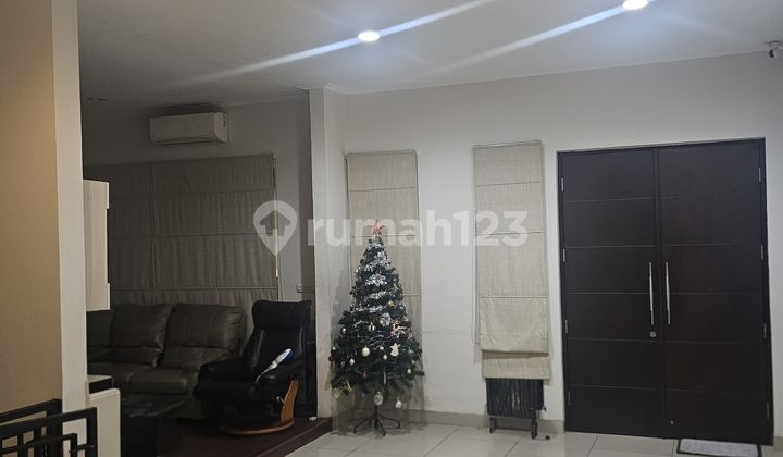 Di Jual Rumah Green Lake City Cluster Asia 2