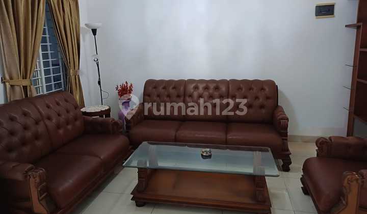 Dijual Cepat Rumah Rapi Bagus Full Furnished - Cluster Bavaria Modernland 2