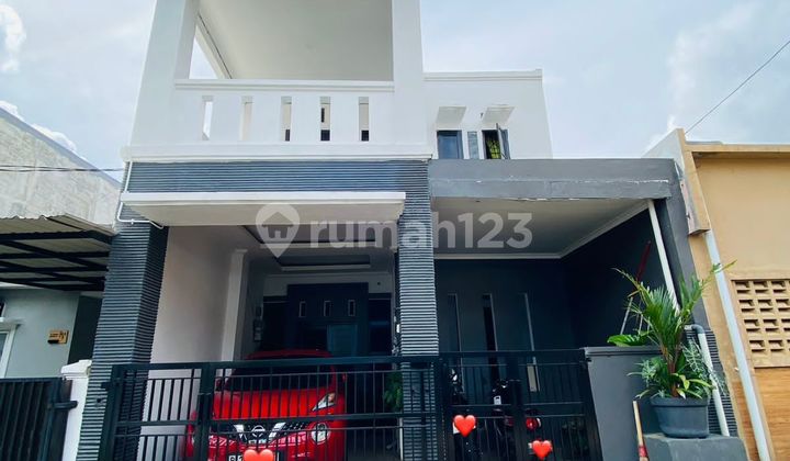 Dijual Cepat Rumah Bagus 2,5 Lantai di Cluster Catalina Gading Serpong