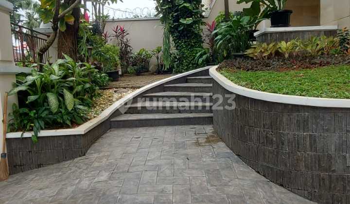For Sale Ready-to-Occupy House Duta Pondok Indah Elementary School For Sale Ready-to-Occupy House Duta Pondok Indah Elementary School