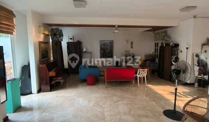 For sale, Rumah lama  Kencana Indah Pondok Indah 2