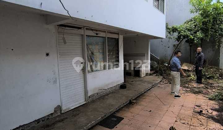 Budisari 8.5m/year Appraisal 13.7m/year Land 1611 Building 850 Two Land Certificates. 5 Bedrooms 4 Bathrooms Peaceful Without Auction Cheap Cheap Cheap !!! 2