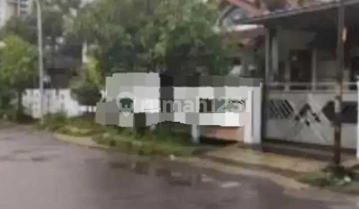 Pasir Endah 1.5mlyr Area 341m² Building 341m² 2 Land Titles. 4BR 2BT Auction Excellent Pasir Endah 1.5mlyr Area 341m² Building 341m² 2 Land Titles. 4BR 2BT Auction Excellent