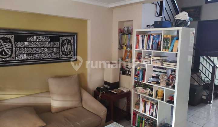 Kbp House in Wangsakerta 2, 2 Bedrooms, Land Area 126, Building Area 100, Ws14.