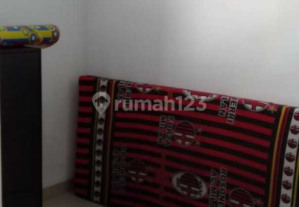 Boarding House in Muara Area, Semi-Furnished, Strategic Location, Land/Building 198/400 2