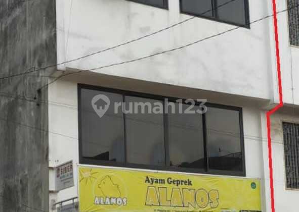 Saddle 3 floors 1.42m Certificate Km2 L Saddle 3 floors 1.42m Certificate Km2 L