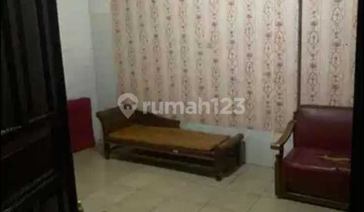 Shm 2nd floor. 500 million Land area 70 Building area 90 Bedrooms 3 Bathrooms 1 House in alley Motorcycle parking 2