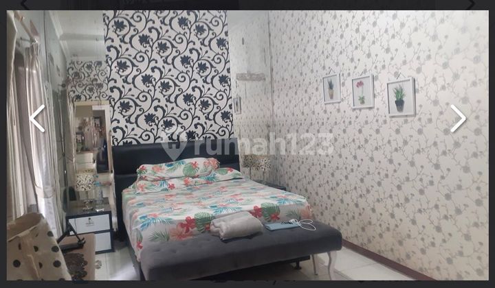 Kbp Jingga Nagara House Main St. Furnished 4BR 180m² land 120m² building 16m frontage 2