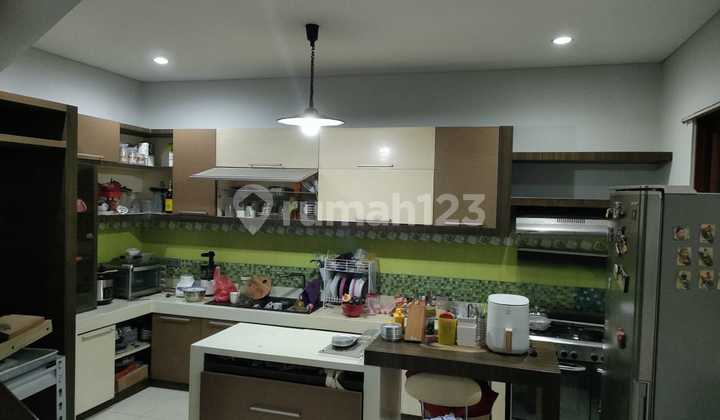 Geger Kalong Dalam Cluster