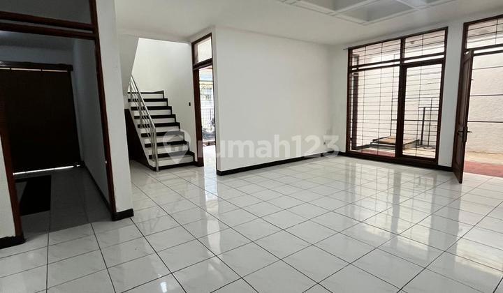 Kost2 An Aktif 11 Kamar Di Sayap Maranatha Lt/lb220/240 Strategis Kode 11-31 Kost2 An Aktif 11 Kamar Di Sayap Maranatha Lt/lb220/240 Strategis Kode 11-31