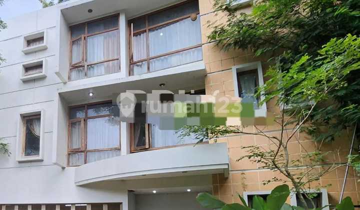 Umaia Raya 1 million/year Plot 194 Building 388 Certificate 6 Rooms 3 Floors L 1