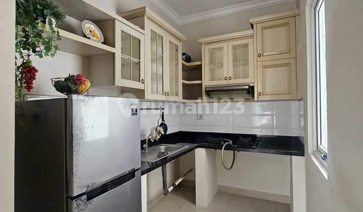 Neat, Move-in Ready, Fully Furnished House Near Prasmul University in BSD City. Neat, Move-in Ready, Fully Furnished House Near Prasmul University in BSD City.