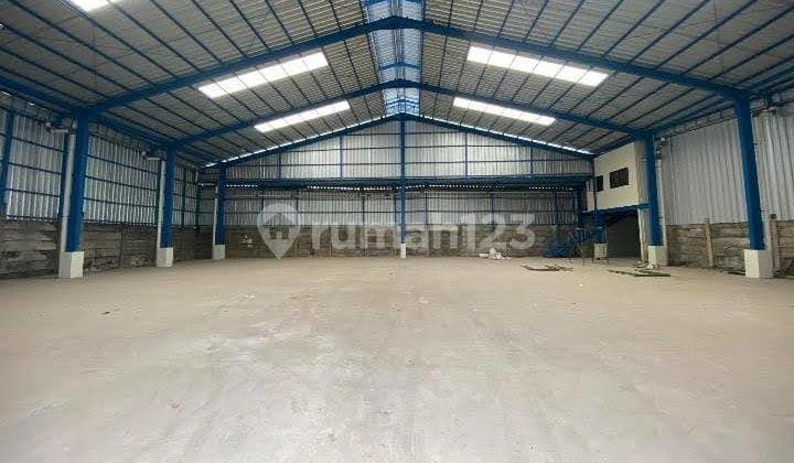 Warehouse 850 sqm Ready to Use Wide Road Access in Legok Tangerang Warehouse 850 sqm Ready to Use Wide Road Access in Legok Tangerang