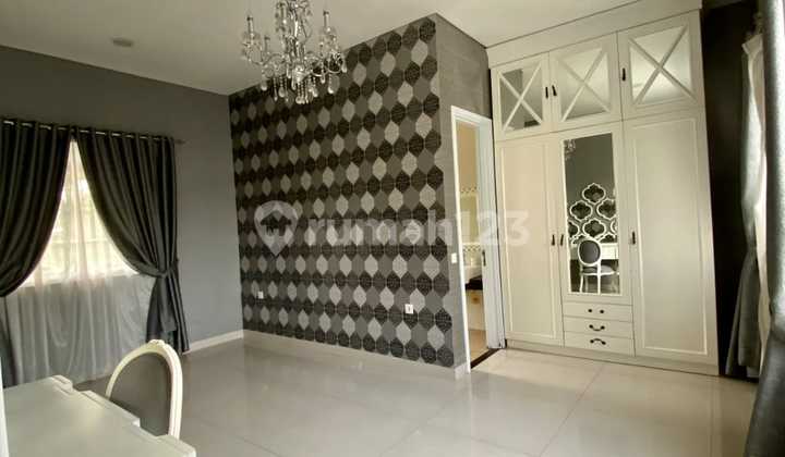 FULLY FURNISHED HOUSE BSD DEPARK WITH POOL AND GYM