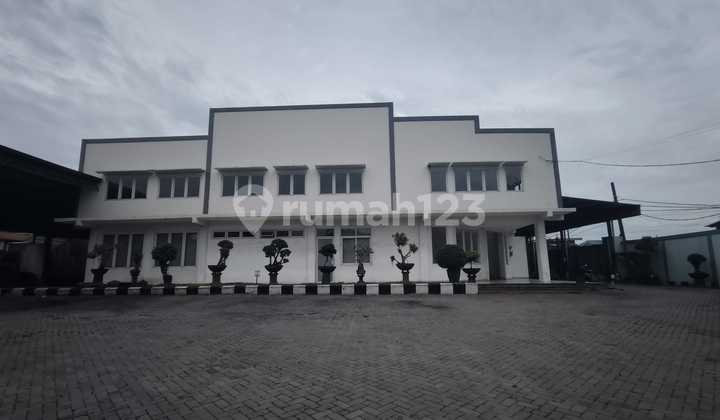 Gudang 4.300 m² di Jatake Tangerang Ada Kantor 2 Lantai