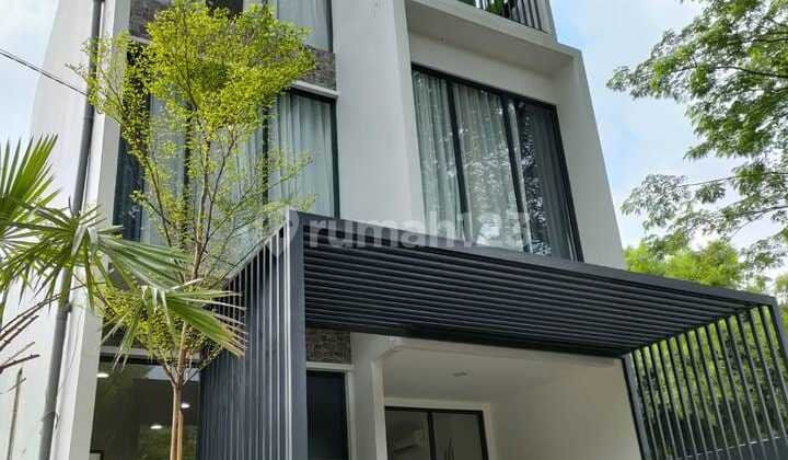 Rumah Bagus 3 Lt Di Jakarta Barat Nempel Tol Harga Cuma 2m An 