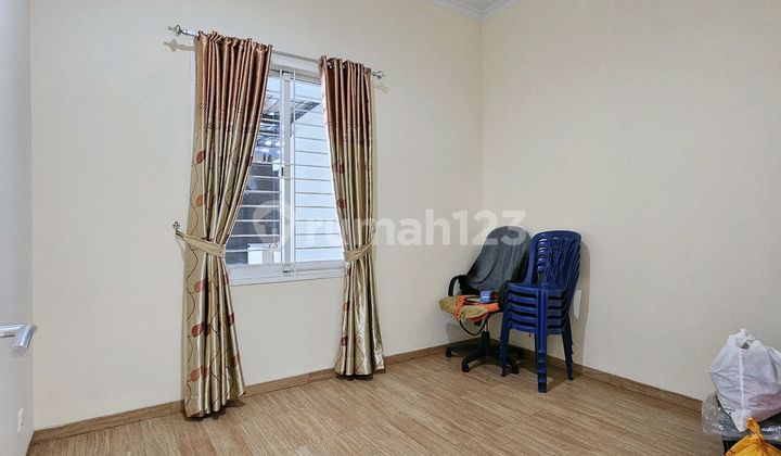 Rumah Full Renov Di Topaz Gading Serpong, Harga Turun Banyak 2