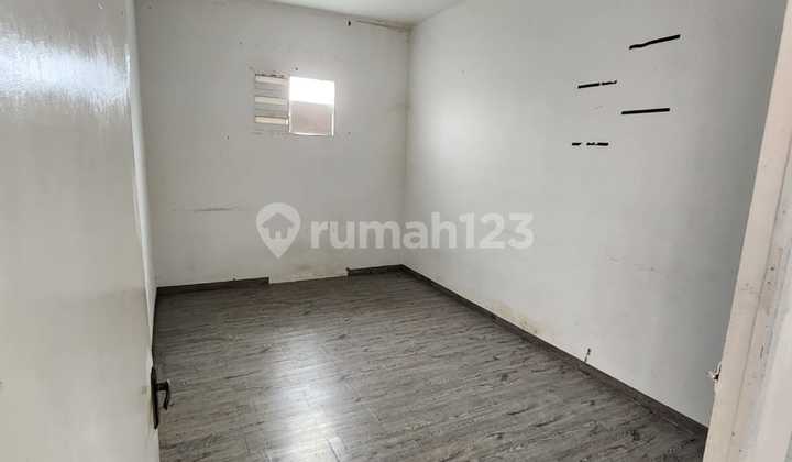 Murah Rumah + Kost An Lokasi Steategis Depan Kampus Bintaro