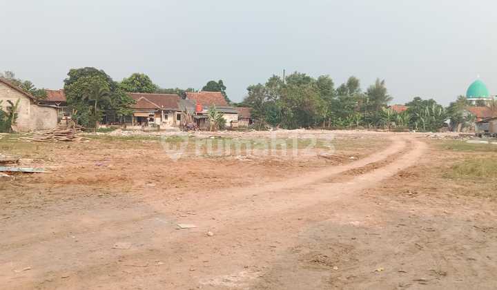 Land Ready to Build on Jl Raya Pagedangan Legok Tangerang