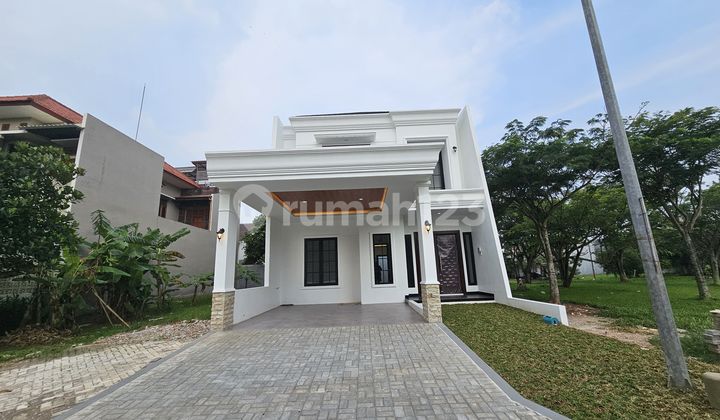 BRAND NEW HOUSE SIAP HUNI The Icon BSD CITY Design Classic Modern