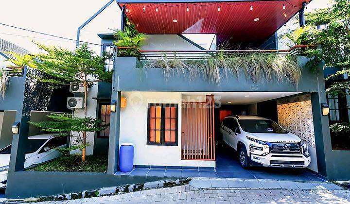Rumah Mewah Full Furnished Siap Huni 5 Menit Dari Pintu Tol Depok Rumah Mewah Full Furnished Siap Huni 5 Menit Dari Pintu Tol Depok