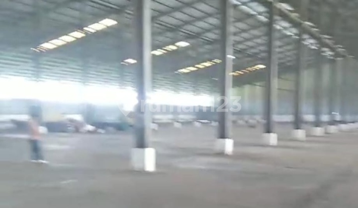 For Sale Factory/Warehouse in East Karawang (outside/in front of Kim Industrial Area) For Sale Factory/Warehouse in East Karawang (outside/in front of Kim Industrial Area)