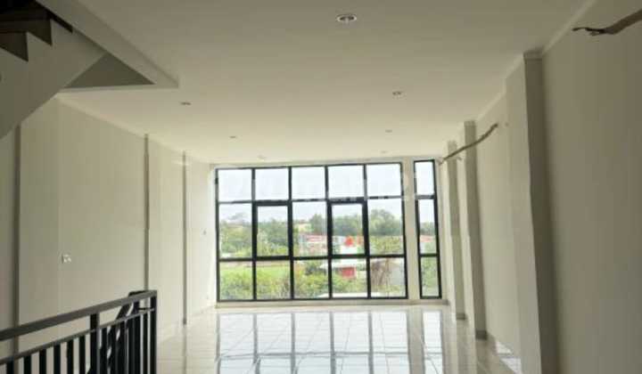 For Rent: Crystal Shop House in Sumarecon Bekasi 2