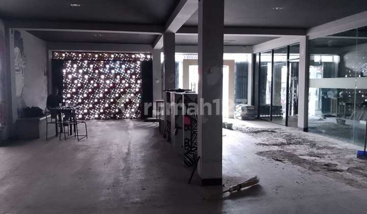For Rent: Former Cafe Building in Pondok Kelapa, Duren Sawit, East Jakarta For Rent: Former Cafe Building in Pondok Kelapa, Duren Sawit, East Jakarta
