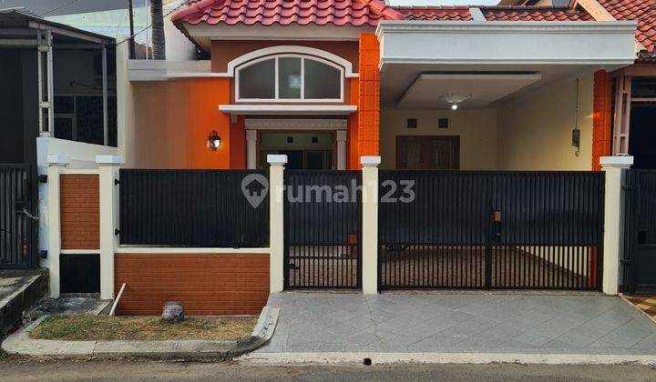 Disewakan Rumah Siap Huni Di Cluster Taman Sari, Harapan Indah 1