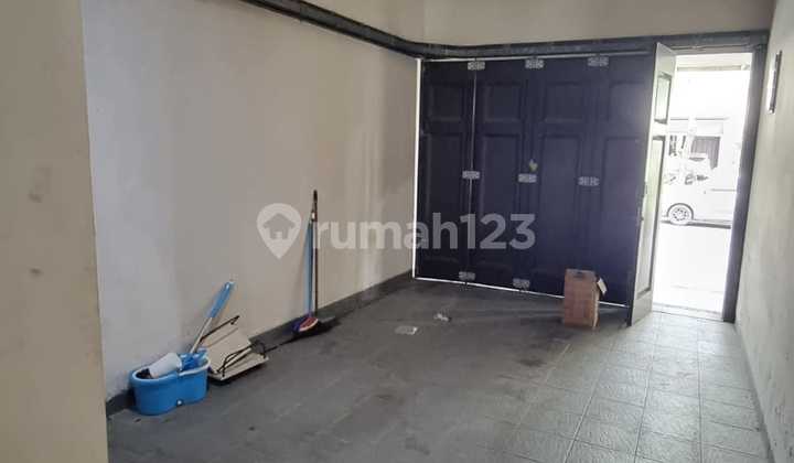 Disewakan Rumah di Harapan Indah Cluster Asia Tropis Bekasi 2