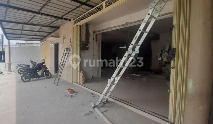 For Rent: Shop House in Marga Mulya Near Sumarecon Bekasi 2