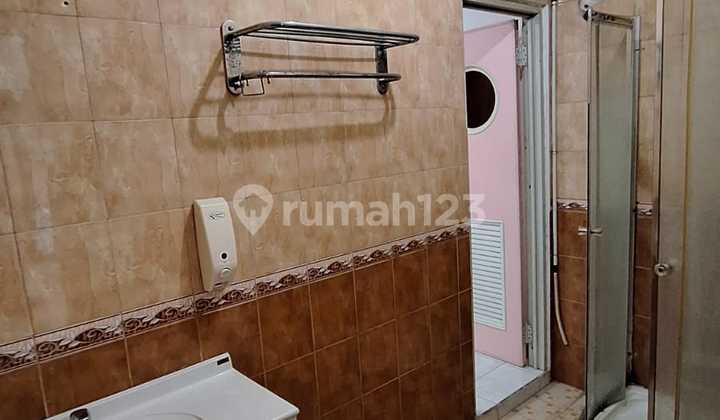 For Sale House in Kopyor Barat, Kelapa Gading, North Jakarta 2