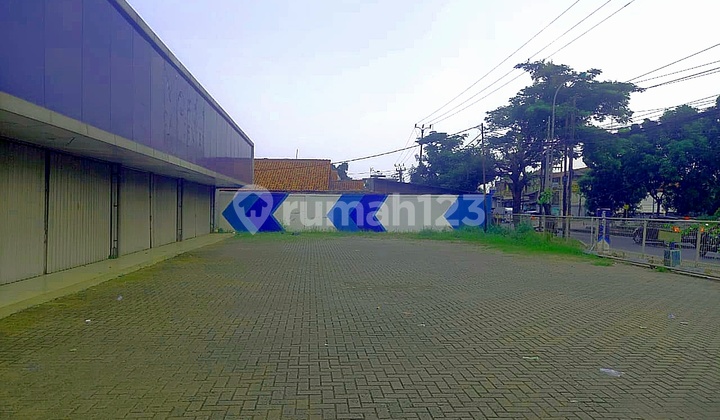 Warehouse For Rent Ready to Use in Narogong, South Bekasi.