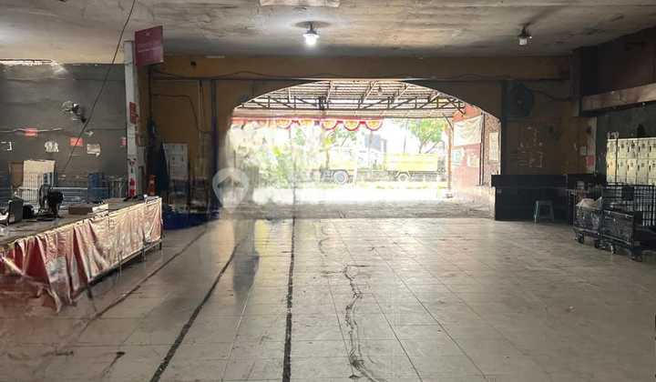 For Rent Warehouse In Sentra Niaga 1.5 Floors Harapan Indah