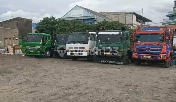 Di Sewakan Lahan Pool Kendaraan Berat/alat Berat Di Tanjung Priok