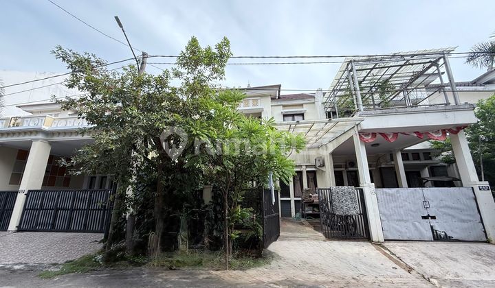 Dijual Rumah di Cluster Aralia Harapan Indah Bekasi