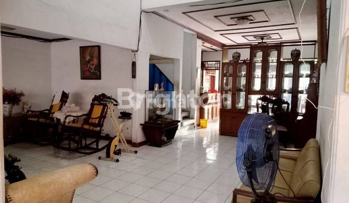 Rumah Tinggal Berikut Kos Kosan 1