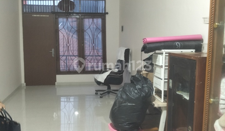 Nice New Renovated 2-Story House in Kemandoran 2