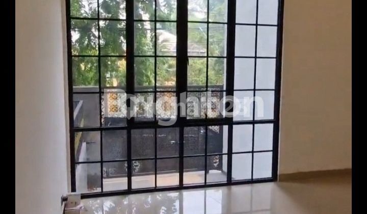 Rumah Baru Bagus Mewah Siap Huni Tomang  2