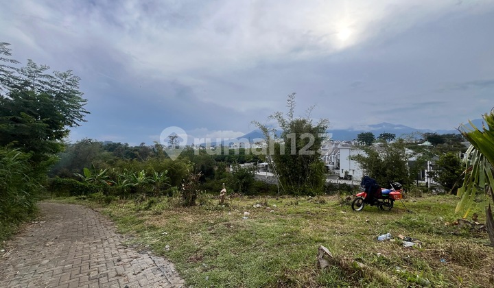 Ready-to-build land, beautiful view, flood-free