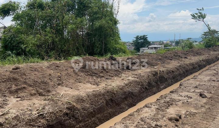 Tanah Bebas Banjir, Dekat Pusat Kota Malang