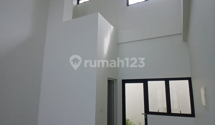 For Rent New Shop House at Podomoro Park - Suitable for Business or Office 2