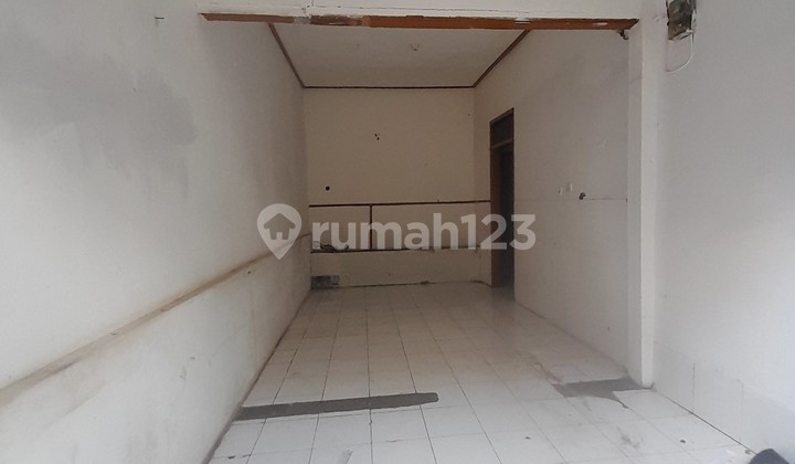 Ruang Usaha Kawasan Padat Univ Telkom