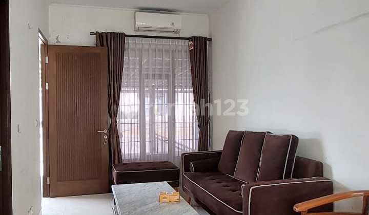 Rumah Furnished Nyaman Lokasi Strategis Sayap Buah Batu
