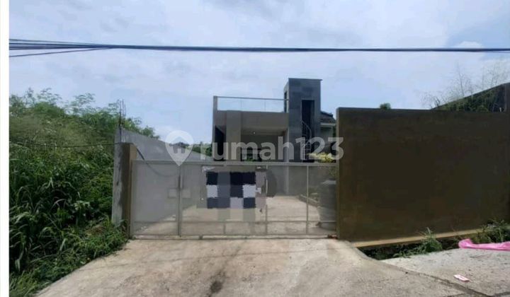 Rumah Baru 2 Lantai+Rooftop di Jatihandap